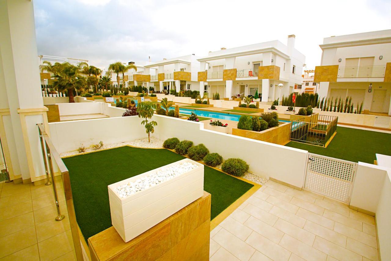 Luxury Bungalow Allegra 43 With Ac And Pool سيوداد كيسادا المظهر الخارجي الصورة