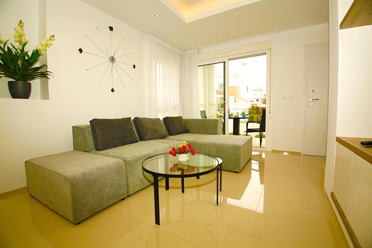 Luxury Bungalow Allegra 43 With Ac And Pool سيوداد كيسادا المظهر الخارجي الصورة